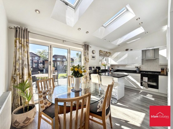 Images for Silverdale Avenue, Irlam, M44 EAID:3405264228 BID:2714ea13-4875-41c2-9250-130c9b5cb2ff