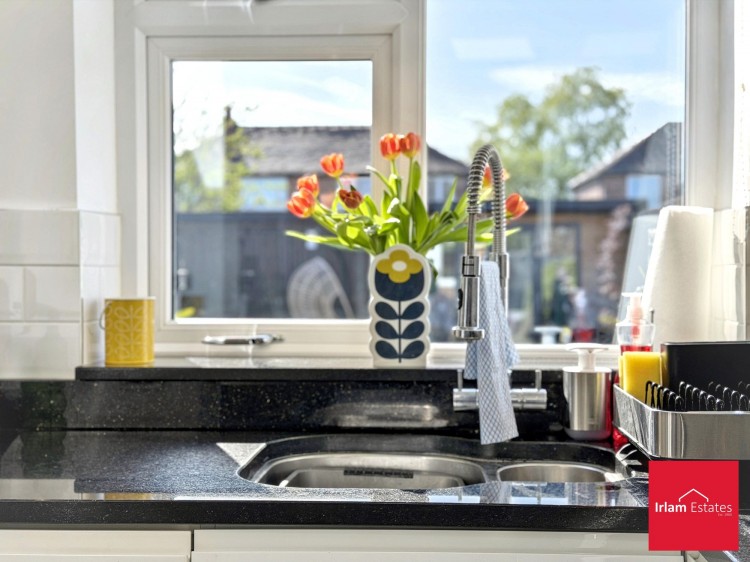 Images for Silverdale Avenue, Irlam, M44 EAID:3405264228 BID:2714ea13-4875-41c2-9250-130c9b5cb2ff