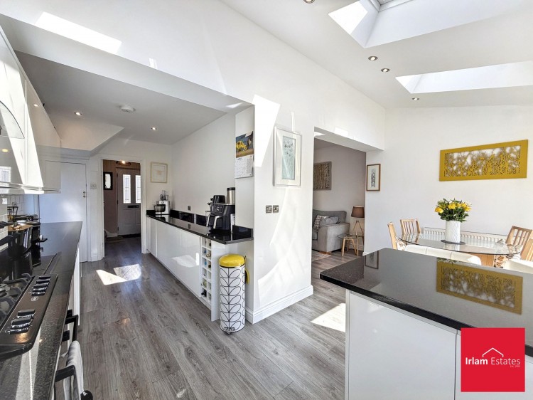 Images for Silverdale Avenue, Irlam, M44 EAID:3405264228 BID:2714ea13-4875-41c2-9250-130c9b5cb2ff