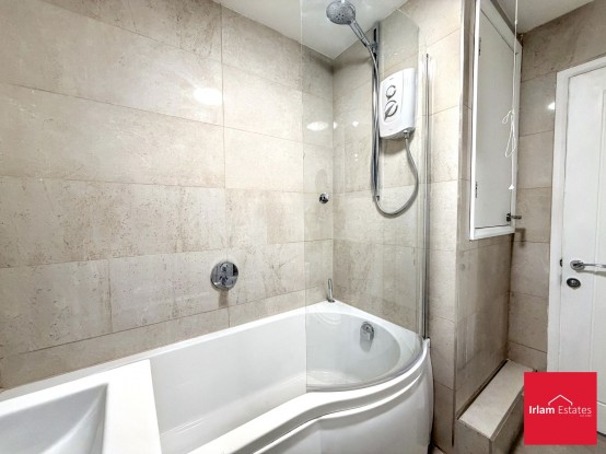 Images for Silver Street, Irlam, M44 EAID:3405264228 BID:2714ea13-4875-41c2-9250-130c9b5cb2ff
