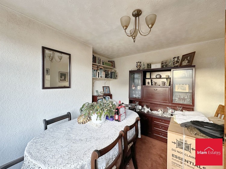 Images for Lyndhurst Avenue, Irlam, M44 EAID:3405264228 BID:2714ea13-4875-41c2-9250-130c9b5cb2ff