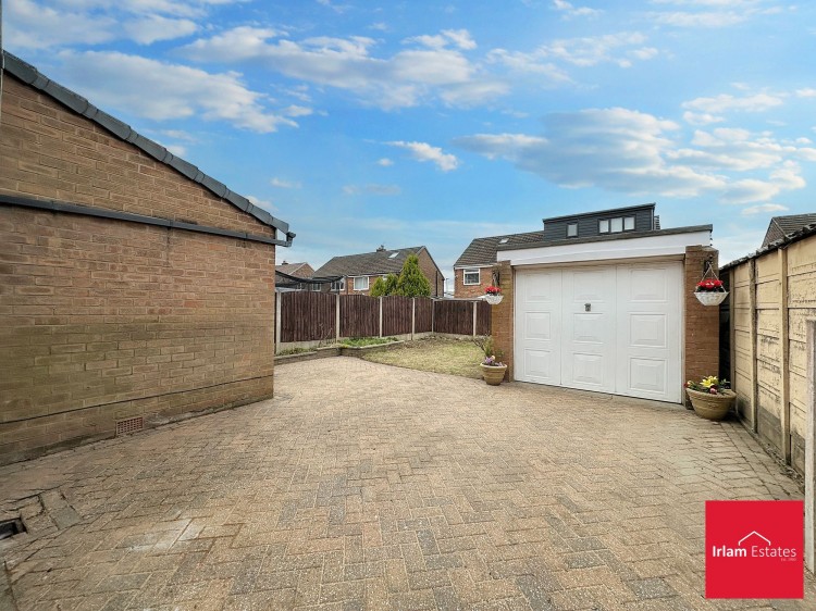 Images for Exeter Drive, Irlam, M44 EAID:3405264228 BID:2714ea13-4875-41c2-9250-130c9b5cb2ff