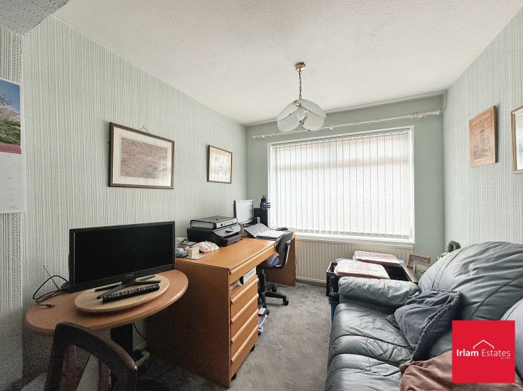 Images for Exeter Drive, Irlam, M44 EAID:3405264228 BID:2714ea13-4875-41c2-9250-130c9b5cb2ff