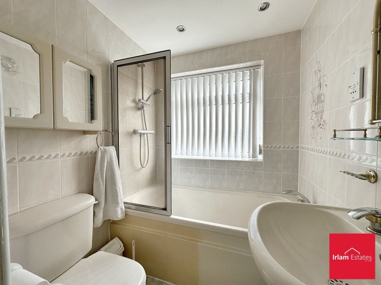 Images for Exeter Drive, Irlam, M44 EAID:3405264228 BID:2714ea13-4875-41c2-9250-130c9b5cb2ff