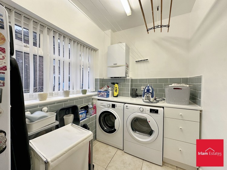 Images for Lyndhurst Avenue, Irlam, M44 EAID:3405264228 BID:2714ea13-4875-41c2-9250-130c9b5cb2ff