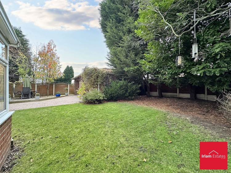 Images for Lyndhurst Avenue, Irlam, M44 EAID:3405264228 BID:2714ea13-4875-41c2-9250-130c9b5cb2ff