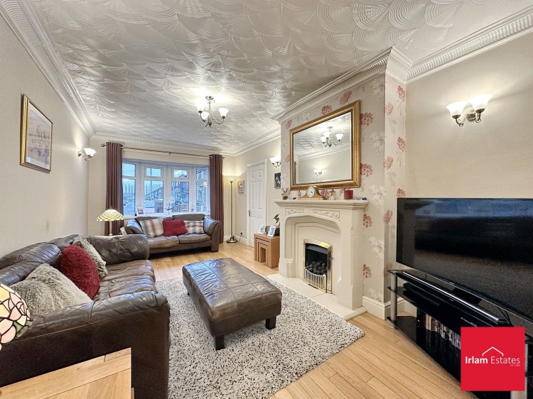 Images for Lyndhurst Avenue, Irlam, M44 EAID:3405264228 BID:2714ea13-4875-41c2-9250-130c9b5cb2ff