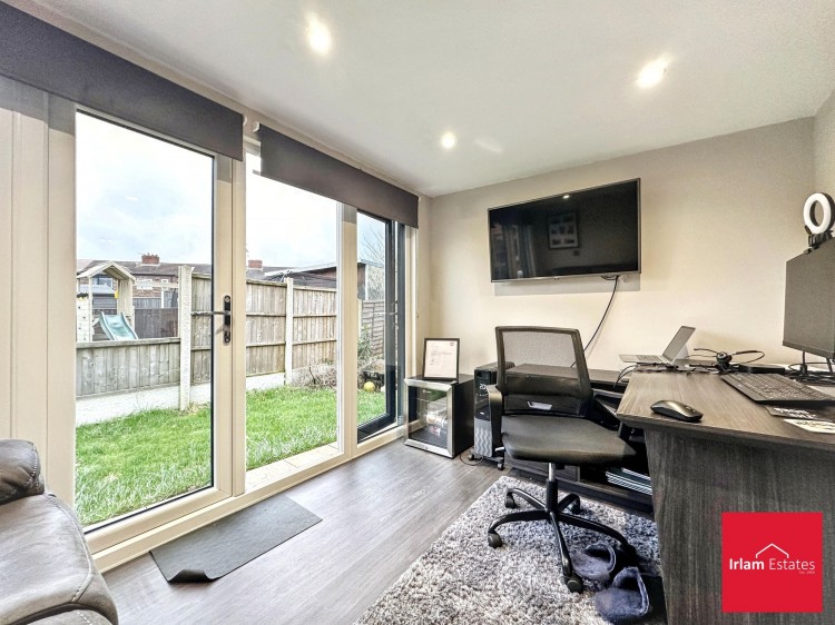 Images for Ferryhill Road, Irlam, M44 EAID:3405264228 BID:2714ea13-4875-41c2-9250-130c9b5cb2ff