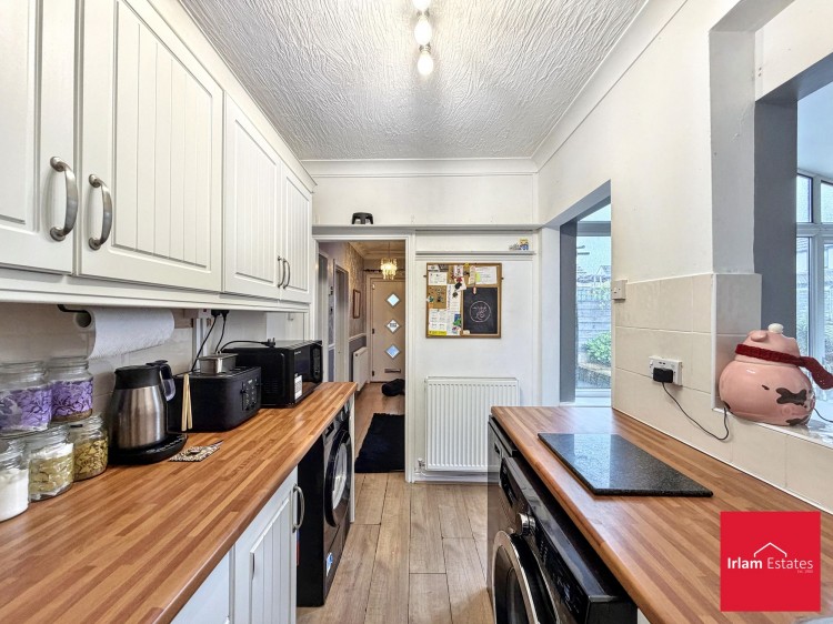 Images for Francis Road, Irlam, M44 EAID:3405264228 BID:2714ea13-4875-41c2-9250-130c9b5cb2ff