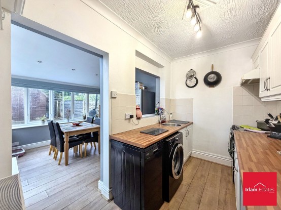 Images for Francis Road, Irlam, M44 EAID:3405264228 BID:2714ea13-4875-41c2-9250-130c9b5cb2ff