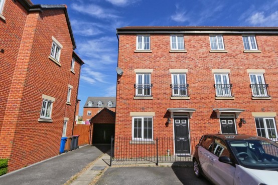 Images for 35 Lorna Way Irlam Manchester EAID:f9612e08aa9db763e9b9345859e1a61a BID:1