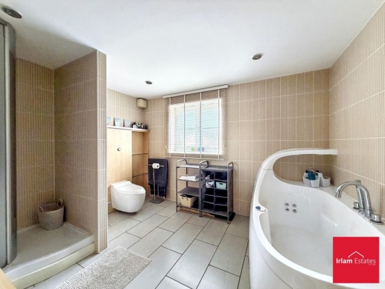 Images for 41 Rixtonleys Drive, Irlam EAID:f9612e08aa9db763e9b9345859e1a61a BID:1