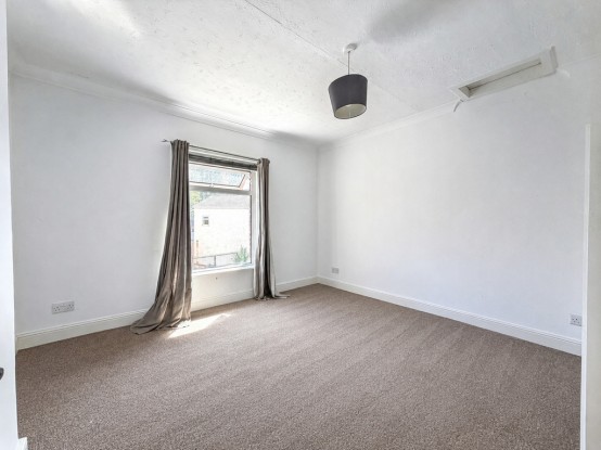 Images for 15A Silver Street EAID:f9612e08aa9db763e9b9345859e1a61a BID:1
