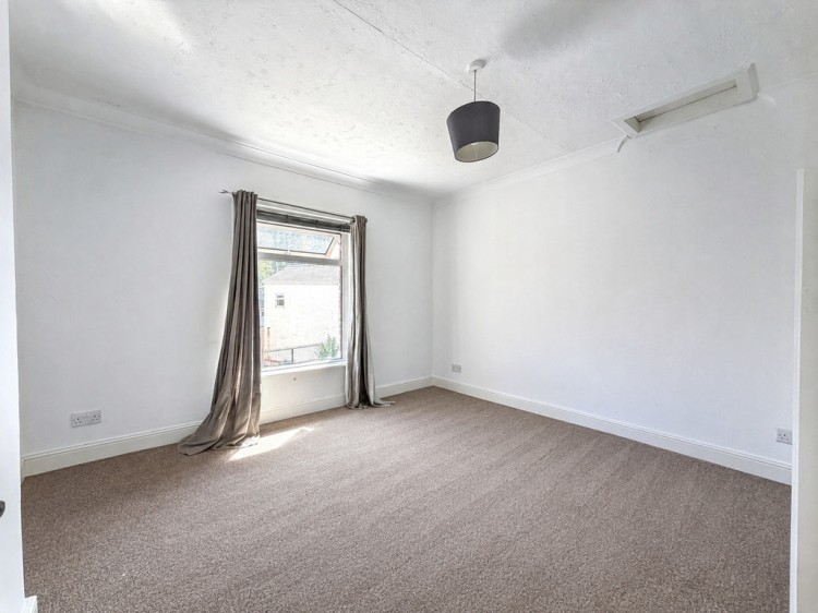Images for 15A Silver Street EAID:f9612e08aa9db763e9b9345859e1a61a BID:1