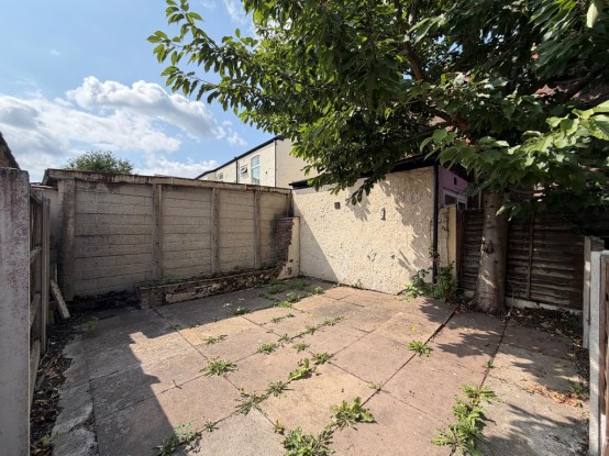 Images for 15A Silver Street EAID:f9612e08aa9db763e9b9345859e1a61a BID:1