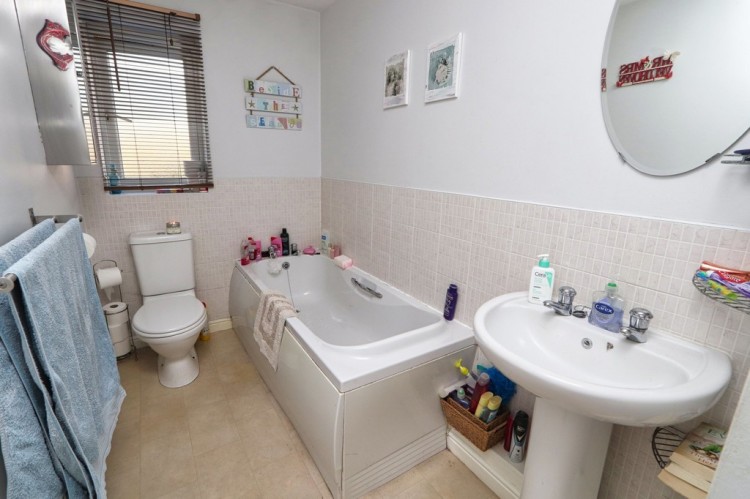 Images for Ferrymasters Way, Irlam EAID:f9612e08aa9db763e9b9345859e1a61a BID:1