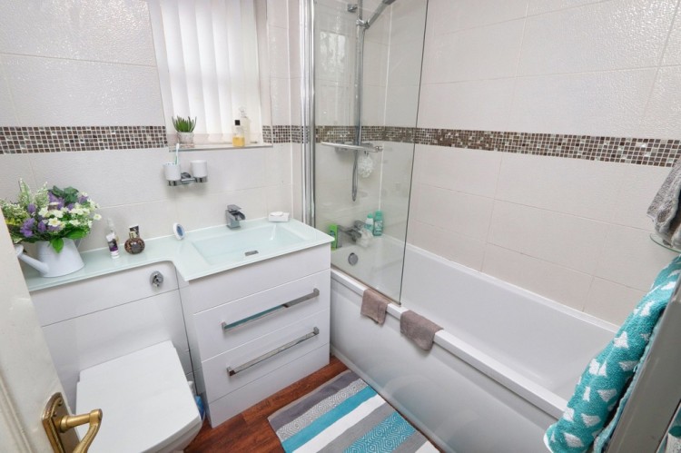 Images for Old River Close, Irlam EAID:f9612e08aa9db763e9b9345859e1a61a BID:1