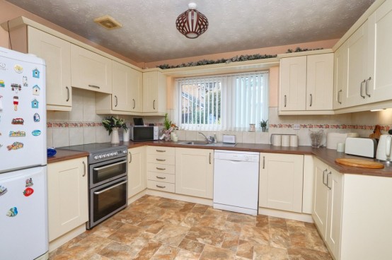 Images for Old River Close, Irlam EAID:f9612e08aa9db763e9b9345859e1a61a BID:1