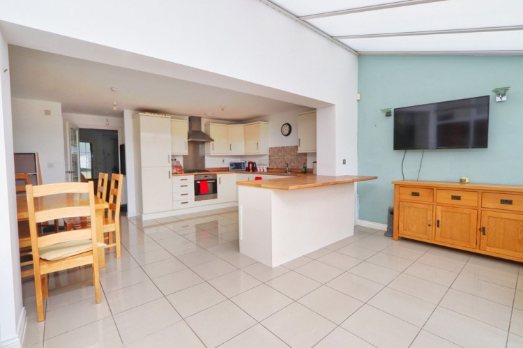 Images for Hayes Road, Cadishead EAID:f9612e08aa9db763e9b9345859e1a61a BID:1