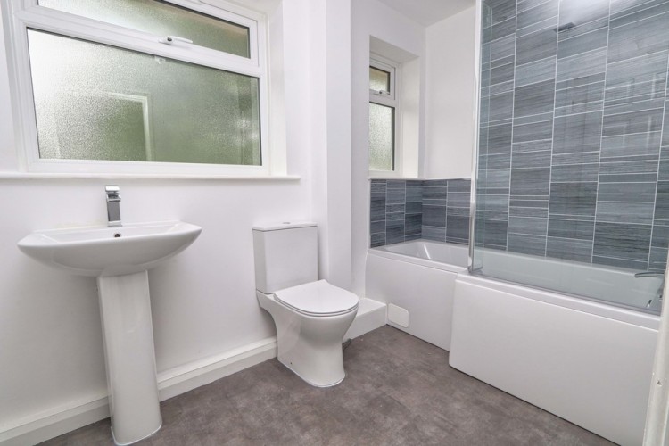 Images for Worsley, Manchester EAID:f9612e08aa9db763e9b9345859e1a61a BID:1