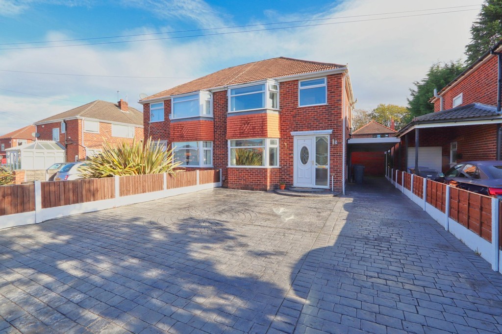 Ferndown Drive, Irlam, 3 bedroom, SemiDetached House