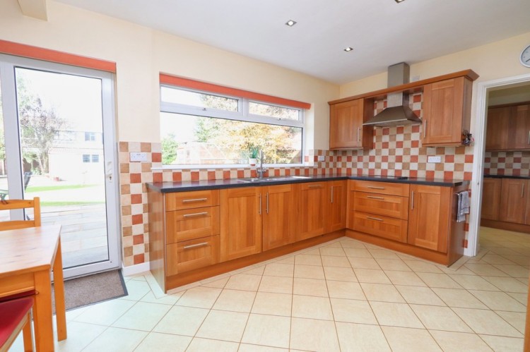 Images for Charnworth House, Manchester Road, Rixton EAID:f9612e08aa9db763e9b9345859e1a61a BID:1