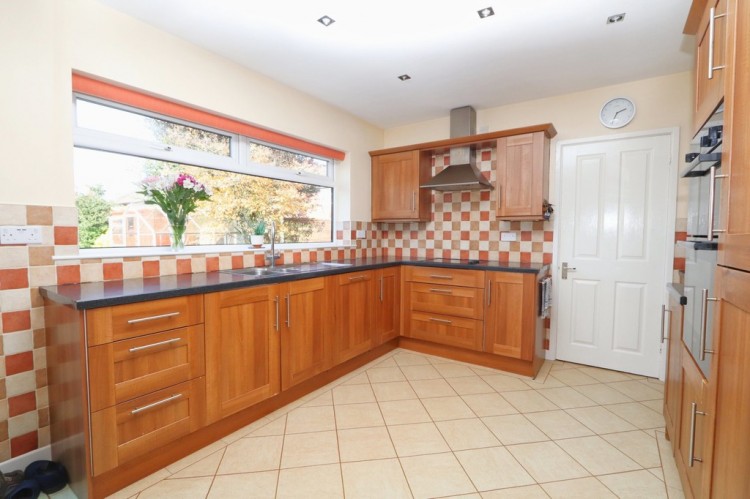 Images for Charnworth House, Manchester Road, Rixton EAID:f9612e08aa9db763e9b9345859e1a61a BID:1