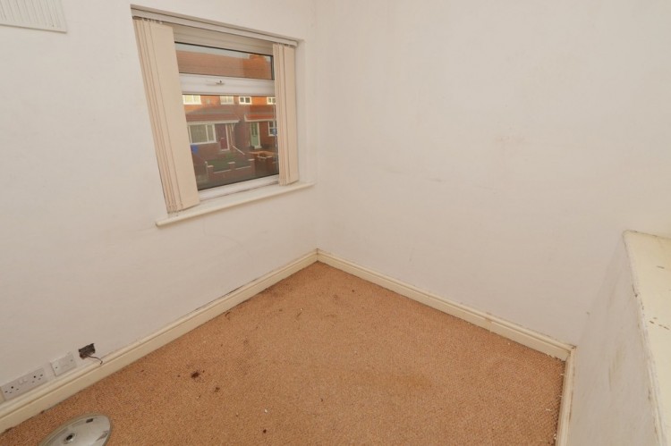 Images for Eldon Road, Irlam EAID:f9612e08aa9db763e9b9345859e1a61a BID:1