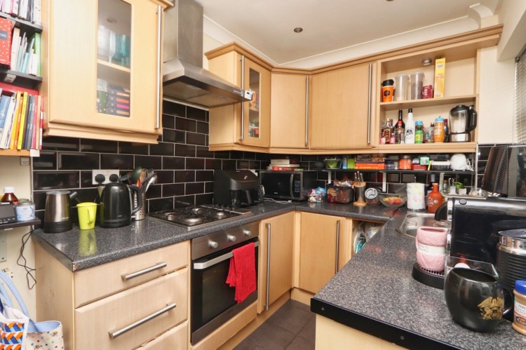 Images for Fitzwalter Road, Woolston EAID:f9612e08aa9db763e9b9345859e1a61a BID:1