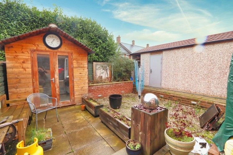 Images for Fitzwalter Road, Woolston EAID:f9612e08aa9db763e9b9345859e1a61a BID:1