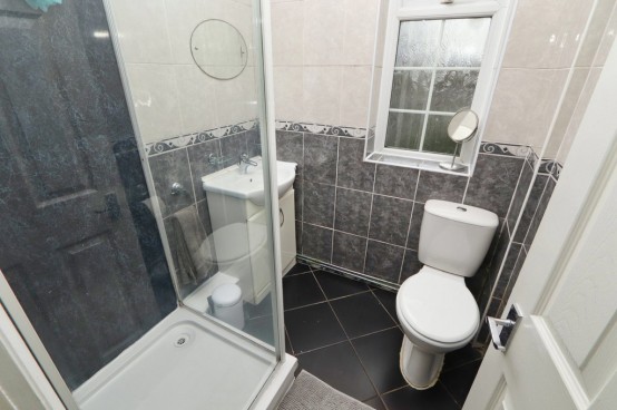 Images for 406 Liverpool Road, Irlam EAID:f9612e08aa9db763e9b9345859e1a61a BID:1