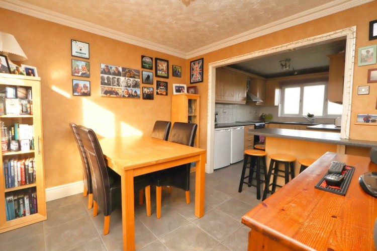 Images for Broomehouse Avenue, Irlam EAID:f9612e08aa9db763e9b9345859e1a61a BID:1