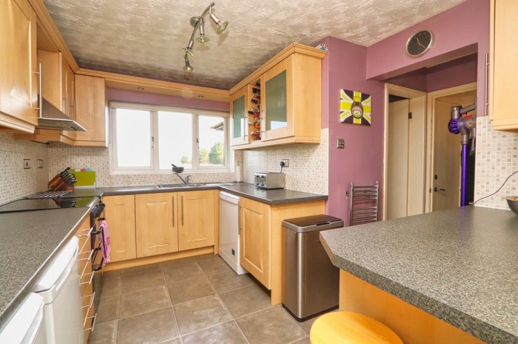 Images for Broomehouse Avenue, Irlam EAID:f9612e08aa9db763e9b9345859e1a61a BID:1