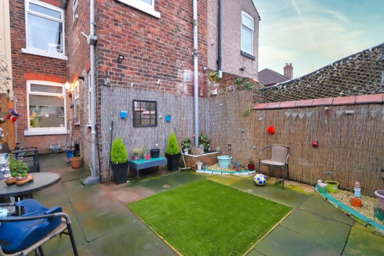 Images for Liverpool Road, Irlam EAID:f9612e08aa9db763e9b9345859e1a61a BID:1