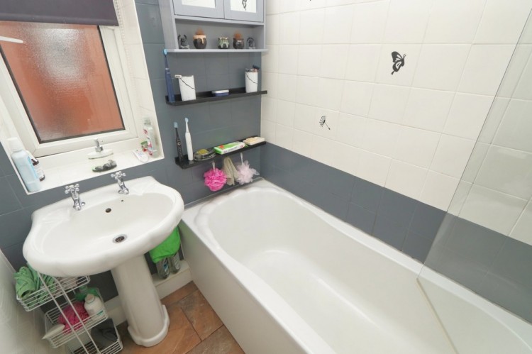 Images for Elsinore Avenue, Irlam EAID:f9612e08aa9db763e9b9345859e1a61a BID:1