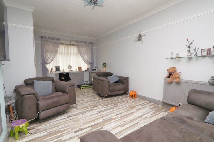 Images for Elsinore Avenue, Irlam EAID:f9612e08aa9db763e9b9345859e1a61a BID:1