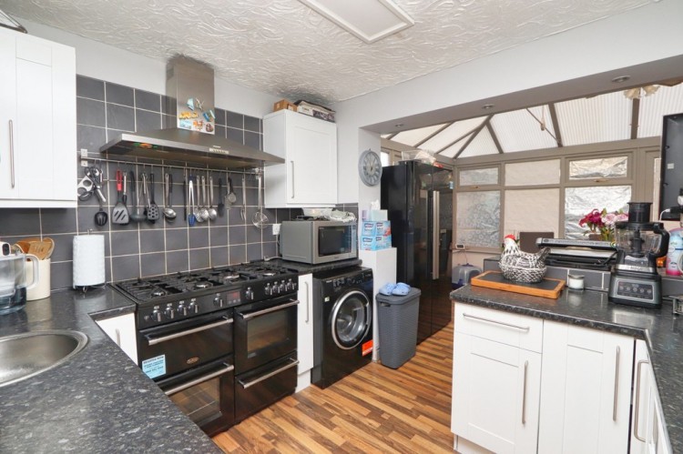 Images for Parkstone Road, Irlam EAID:f9612e08aa9db763e9b9345859e1a61a BID:1