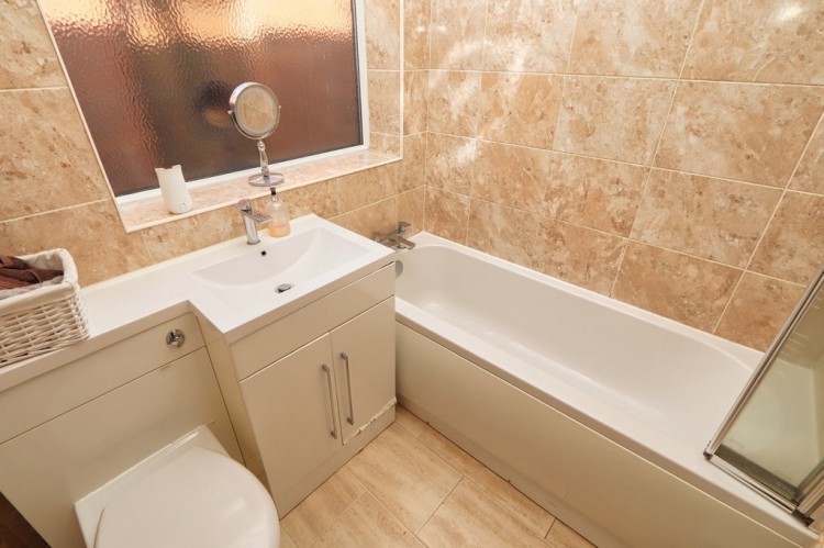 Images for Parkstone Road, Irlam EAID:f9612e08aa9db763e9b9345859e1a61a BID:1
