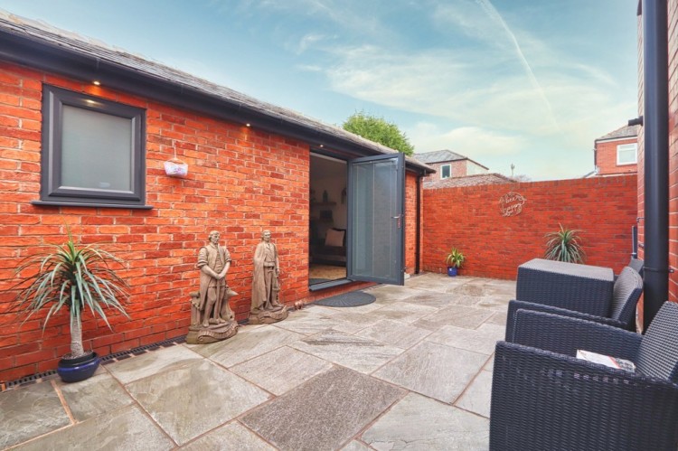 Images for Orient Road, Salford EAID:f9612e08aa9db763e9b9345859e1a61a BID:1