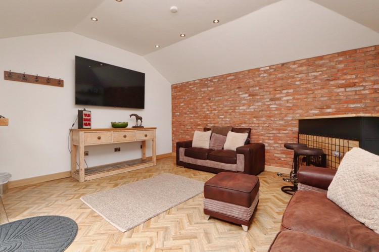 Images for Orient Road, Salford EAID:f9612e08aa9db763e9b9345859e1a61a BID:1