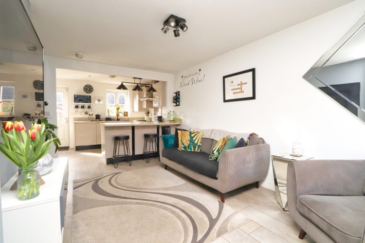 Images for Borchardt Drive, Swinton EAID:f9612e08aa9db763e9b9345859e1a61a BID:1