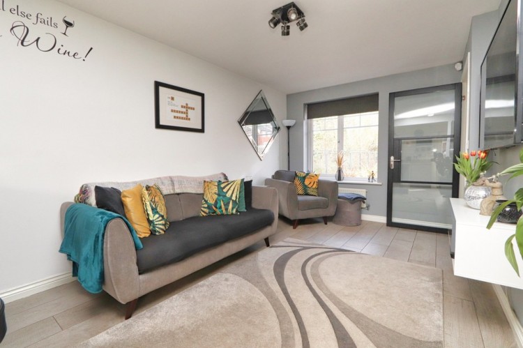 Images for Borchardt Drive, Swinton EAID:f9612e08aa9db763e9b9345859e1a61a BID:1