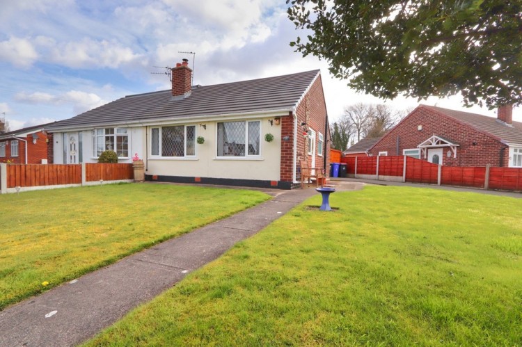 Images for Helston Close, Irlam EAID:f9612e08aa9db763e9b9345859e1a61a BID:1