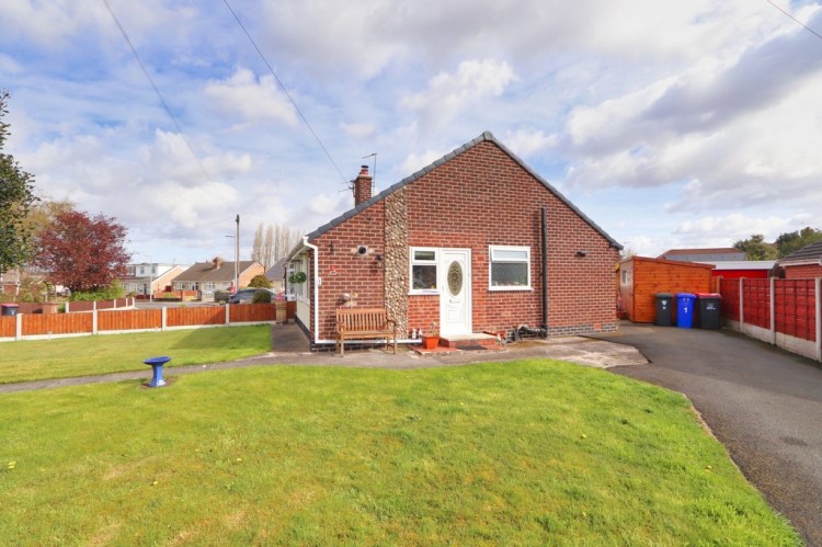 Images for Helston Close, Irlam EAID:f9612e08aa9db763e9b9345859e1a61a BID:1