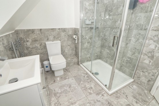 Images for 5 Mona Way, Irlam EAID:f9612e08aa9db763e9b9345859e1a61a BID:1