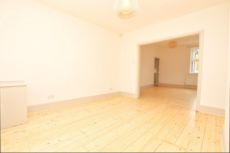 Images for Greenleach Lane, Worsley EAID:f9612e08aa9db763e9b9345859e1a61a BID:1