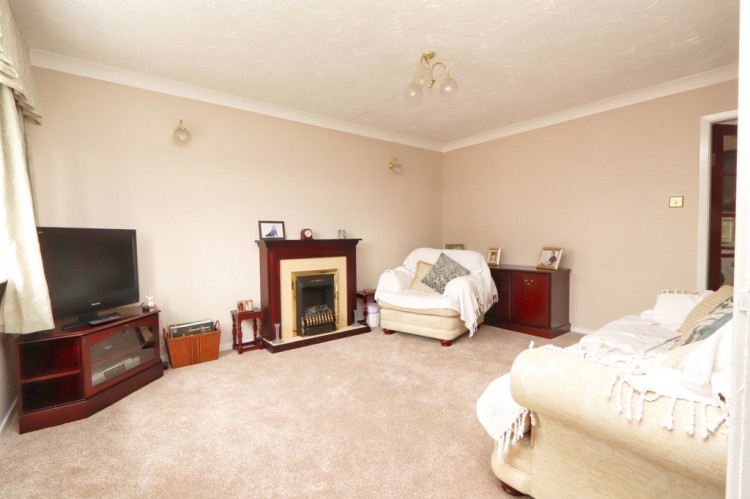Images for Orchard Brow, Rixton EAID:f9612e08aa9db763e9b9345859e1a61a BID:1