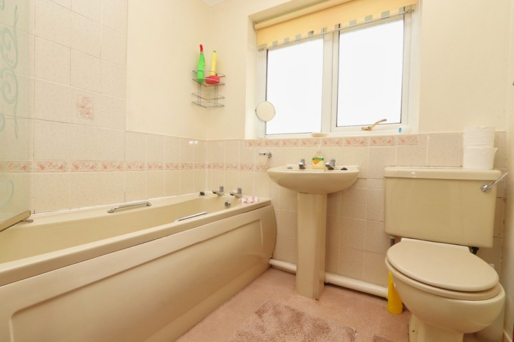 Images for Orchard Brow, Rixton EAID:f9612e08aa9db763e9b9345859e1a61a BID:1