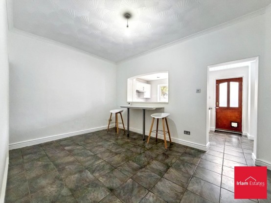 Images for Worsley, Manchester EAID:f9612e08aa9db763e9b9345859e1a61a BID:1