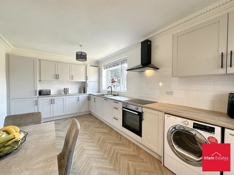 Images for 1 Queensway, Irlam, Manchester EAID:f9612e08aa9db763e9b9345859e1a61a BID:1